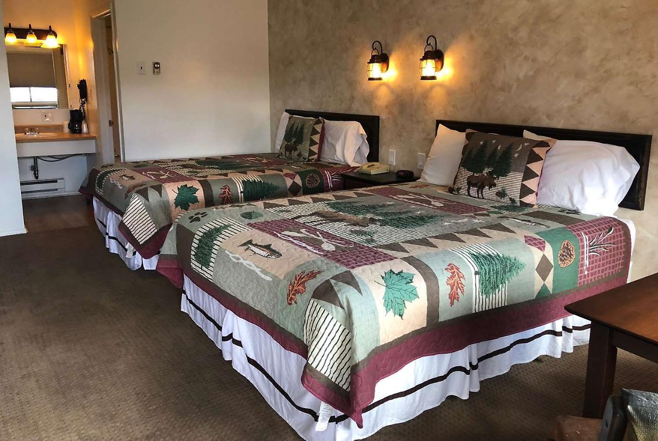 High Desert Inn Салина Екстериор снимка