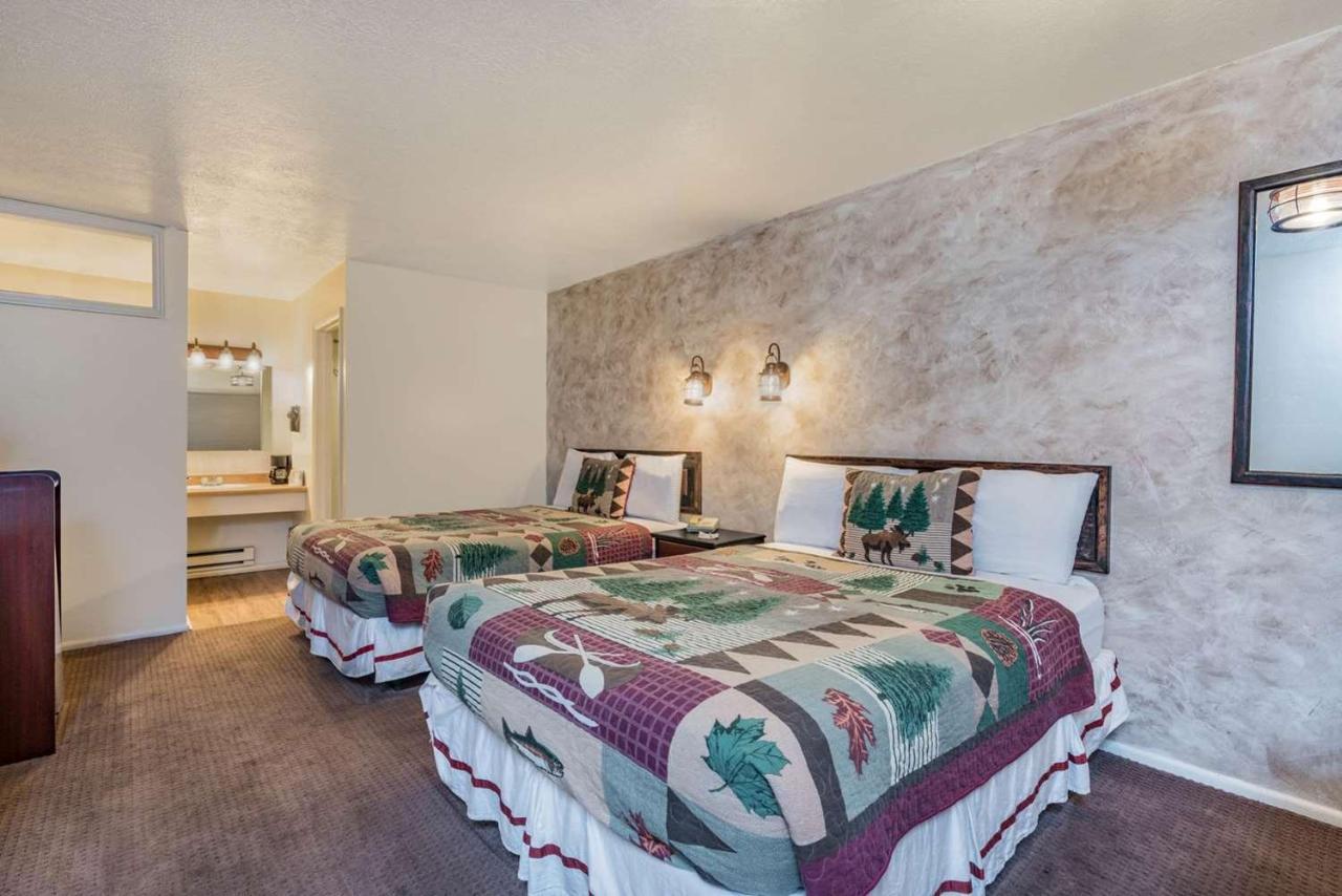 High Desert Inn Салина Екстериор снимка